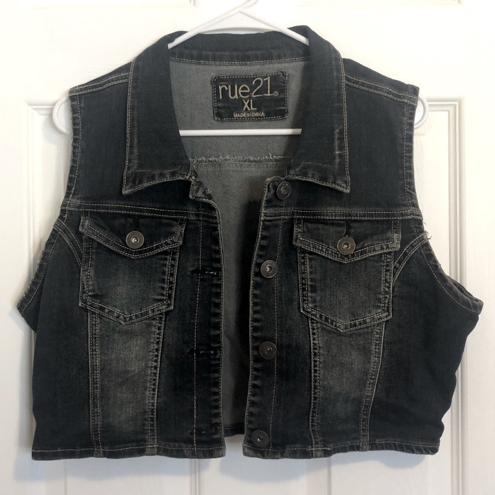 Cropped Denim Vest